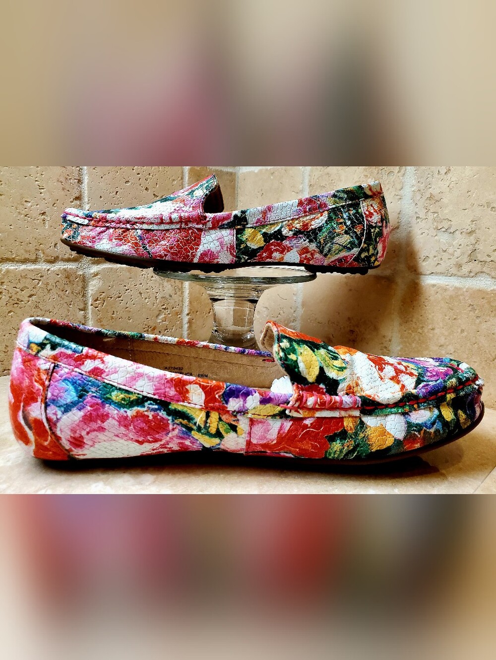 Isaac Mizrahi Imangelica Leather Multicolor Floral Loafers Size 6.5